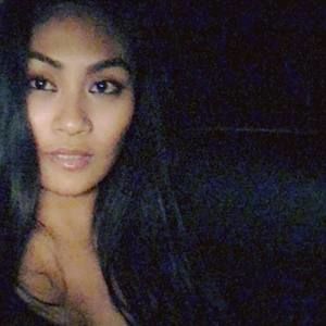 Meet your Posher, Nikky